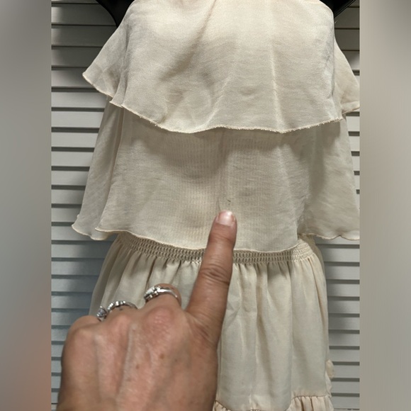 Kendall‎ & Kylie Vanilla Bean Chiffon Maxi Dress SIze 8-10 Tiered Lined NWT - Picture 4 of 11